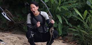 Jennifer lawrence in the hunger games: Jennifer Lawrence Worried About Camel Toe In Catching Fire T V S T