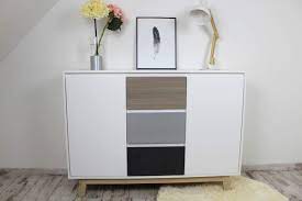 Schrank mit folie bekleben schrank info schrank info. Diy Mobel Upcycling Mobelfolie Trocken Verkleben Inkl Tipps Und Tricks