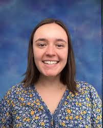 Carmen Mckenzie's Instagram, Twitter & Facebook