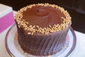 This homemade salted caramel recipe is so easy to make and consists of 5 ingredients. The Hummingbird Bakery Make Mile High Chocolate Salted Caramel Cake Your Friday Reward Layers Of Irresistible Chocolate Sponge Smothered In Rich Chocolate Frosting With Sea Salt Caramel Filling And A Scattering