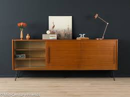 Teak Sideboard 60er Kommode Vintage 50er Von Mid Century Friends Auf Dawanda Com In 2019 Inneneinrichtung Teak Und Haus Deko