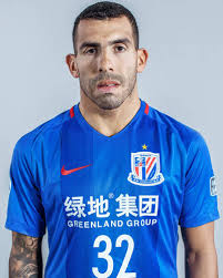 Tevez will do a charge attack towards 1 enemy to deal 338.3% of physical attack damage and for 10 seconds, reduce the enemy's attack power by 50%. Carlos Tevez