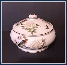 Covered Candy Dish Porcelain Chinese Garden By Shafford Etsy Candy Dishes Chinese Garden Glass Candy Bowl