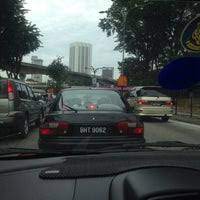 Jalan syed putra (formerly lornie drive), federal route is a major highway in kuala lumpur, malaysia. Jalan Syed Putra Kl Railway Station Roundabout Intersection