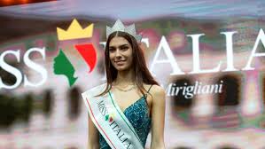 Commesse, per amore, papa giovanni, and many others. Miss Italia Foto Home Facebook