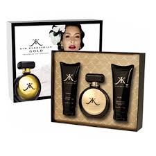 Ships from and sold by pharmapacks. Kim Kardashian Gold By Kim Kardashian For Women 3 Pcs Geschenkset Gift Set 3 3oz Edp Spray 3 4oz Body Lotion 3 4oz Creamy Body Wash Amazon De Beauty