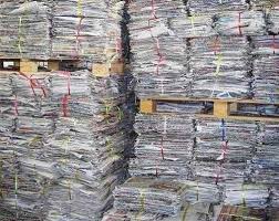   pembuatan kayu dan produk kertas, kedai buku dan gerai surat khabar. Surat Khabar Lama Naik Harga