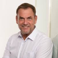 500+ perfiles de «Kerth»