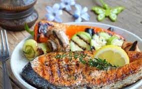 Poser maintenant les darnes sur la zone grill indirect et les laisser reposer jusqu'à obtenir une. Darne De Saumon Au Barbecue Recette Le Parisien