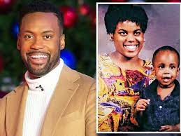 Mom Of Fox News Host Answers Why She Chose Life As A Pregnant Teen ON-AIR |  Christian Learning & News