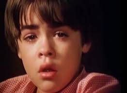 Los ojos de un niño (1982)