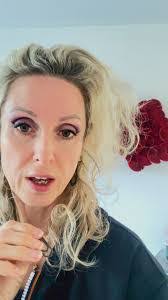 Isabelle Busch's Instagram, Twitter & Facebook