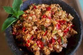 Membuat sambal kecap untuk cocolan tempe goreng. Cara Membuat Sambal Tempe Kukus Sebagai Pendamping Nasi Hangat Bangka Sonora Id