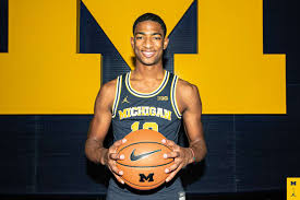 The relationship began defrosting after fab five member juwan howard was named head coach at michigan last summer. Michigan Wolverines Basketball Coach Juwan Howard S Son Jace Has Earned His Scholarship After Offering To Give It Up