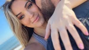 Marta David's Instagram, Twitter & Facebook