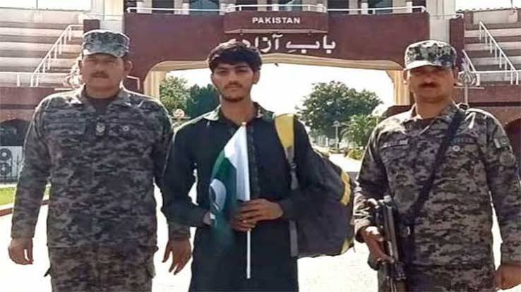  25 Pakistani nationals return home after release from Indian jails