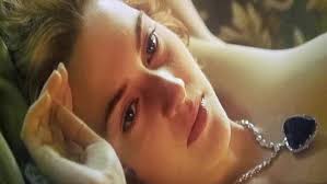 Born on october 5, 1975, in reading, united kingdom, when the film was released two years later, kate was 22 years old. Kate Winslet Reveals The Titanic Scene That Still Haunts Her Nz Herald
