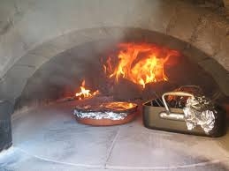 Elaboramos hornos de leña 100% artesanales de auténtico barro de pereruela al mejor precio. Jardin De La Alpujarra Curso De Cocinar Con Horno De Lena