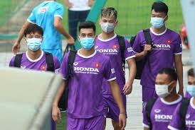 Bên cạnh đó, việc văn hậu nằm trong nhóm cầu thủ nhận lương cao nhưng chưa có nhiều đóng góp về chuyên môn cũng là trở ngại không nhỏ cho tham vọng ở lại châu âu của tuyển thủ việt nam. Ä'á»™i Tuyá»ƒn Viá»‡t Nam Thiáº¿t Quan Luáº­t Ä'á»ƒ Chuáº©n Bá»‹ Cho Vong Loáº¡i World Cup 2022 Tin Tá»©c Má»›i Nháº¥t 24h Ä'á»c Bao Lao Ä'á»™ng Online Laodong Vn