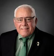 Mike Dyche's Instagram, Twitter & Facebook