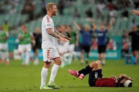 La république tchèque et le danemark se rencontrent dans le troisième quart de finale de l'uefa euro 2020, tous deux portés par des victoires impressionnantes en huitièmes de finale. Celyct8139ridm
