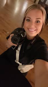 Anyond getting married in May and still need a photographer? I had two  groups need to change reschedule there sessions and I now have May 3rd and  17th open! I'd love to