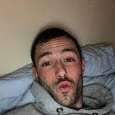 Adam Shotts's Instagram, Twitter & Facebook