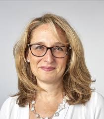 Cassandra Sinclair's Instagram, Twitter & Facebook