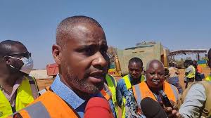 Chantier de la Route régionale N° 11 : Le partenaire financier Vista Bank  constate l'état d'avancement des travaux