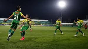 + дефенса и хустисия defensa y justicia ii defensa y justicia u19. 3 0 Defensa Y Justicia Vencio A Delfin Para Mantener Su Sueno Vivo Eurosport