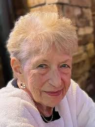 Teri Foote's Instagram, Twitter & Facebook