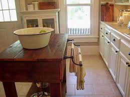 simple amazing rustic kitchen island