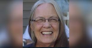 Anne Fahey's Instagram, Twitter & Facebook