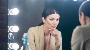 Татьяна хмельницкая — успешная украинская телеведущая, которая является лицом канала «112 украина» и ведет студию «live». Vedushaya Newsone Diana Panchenko Rasskazal Sankciyah I Blokirovke Treh Kanalov