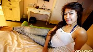 Sex HD MOBILE Pics Asian Sex Diary Vira Unlocked Hairy Outdoor