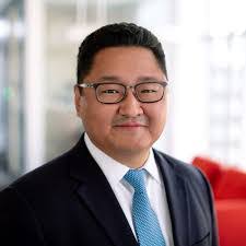 Shawn Ulreich's Instagram, Twitter & Facebook