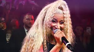 Nicki Minaj releases new single Big Foot days after Megan Thee Stallion  dropped the music video for Hiss - as rappers feud continues to escalate |  Daily Mail Online