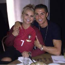 She launched her singing career in 2005 under the artistic name ronalda,. Katia Aveiro Real Madrid Ruling Clubs Since 1902 Facebook