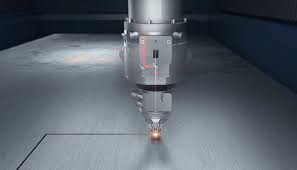 While typically used for industrial manufacturing applications, is now used by schools, small businesses, and hobbyists. Trumpf Avanza Hacia La Maquina Autonoma En El Corte Por Laser Deformacion Metalica Y Chapa