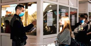 Poliția de frontieră a depistat mii de pastile contrafăcute, care ar fi urmat să fie poliția de frontieră anunță că, în ultimele 24 de ore, peste 38.600 persoane, cetăţeni români şi străini, au tranzitat punctele de trecere al salariile a peste 28.000 de polițiști vor crește! PoliÈia De FrontierÄ Face AngajÄri Ce Trebuie SÄ Faci Pentru A Èi Depune Dosarul Èi Care Sunt Criteriile De Recrutare Special Arad Ultimele Ètiri Din Arad