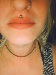 Medusa Piercing I Ended Up Taking It Out After 3 Days Because I M Not Good With Lip Piercings I Play With Them Until T Medusa Piercing Lip Piercing Piercings