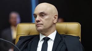 Senadores apostam em base de Lula para reforçar pedido de impeachment  contra Alexandre de Moraes - PE Notícias