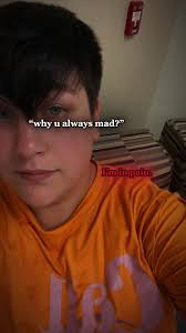 Rachel Eagle 🐿️ (@racheleagle1998)