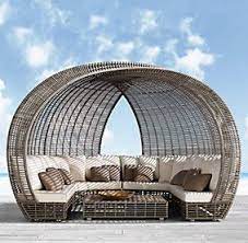 Outdoor day beds are the ideal addition to any backyard. Rh 404 Error Outdoor Daybed Daybed Design House And Home Magazine