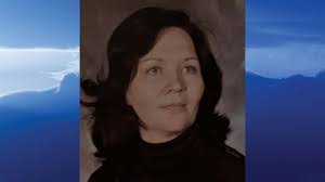 Carol Torres's Instagram, Twitter & Facebook