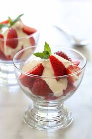 Strawberries Romanoff Recipe Skinny Dessert Strawberries Romanoff Desserts