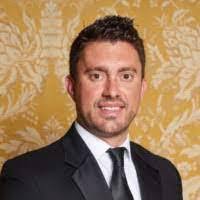 Lisa Deverick's Instagram, Twitter & Facebook