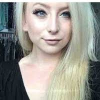 Amanda Huckaby's Instagram, Twitter & Facebook