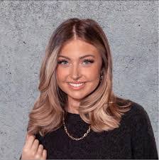 Courtney Watkins's Instagram, Twitter & Facebook