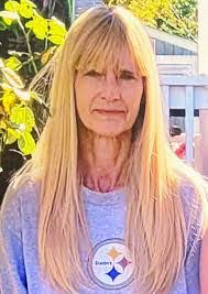 Joyce Kisner's Instagram, Twitter & Facebook